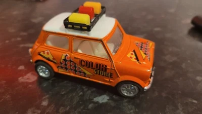 Kintoy Mini Cooper Dickson LA ganador. Escala 1:60.  Motor Pull-Back. Años 90. En muy buen estado. Foto 1 de 4