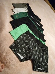 7 OLD NAVY BOYS BOXER BRIEFS• SIZE MEDIUM• MULTI-COLOR BREATHABLE NWOT!! Bundle! - Picture 1 of 2