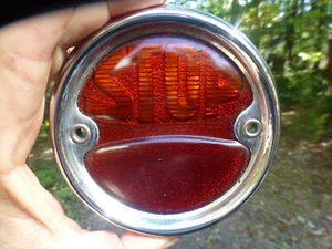 Fabricante de fabricante de equipos originales Olds V8 STOP Lentes de luz trasera Olds V8 STOP 2-821844 No. 38 4,5" - Imagen 1 de 5