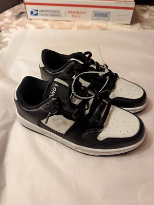 And1 Boys Size 4 Black And White Lace Up Sneakers New - Image 1 of 4