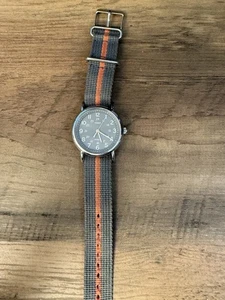 Reloj analógico Timex Weekender 38 mm unisex | INDIGLO gris/plateado/gris  - Imagen 1 de 3