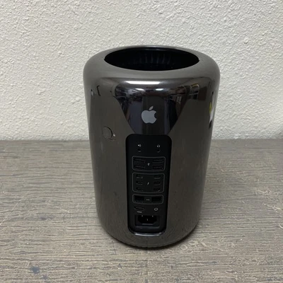 Apple Mac Pro -A1481 Intel Xeon E5-1620 v2 3.70GHz, 16GB RAM- 251GB SSD - Image 1 of 4