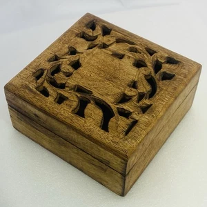 Holz geschnitzt Schatulle filagran Klappdeckel Schmuck Schmuck Sammlerstücke Waschtisch - Bild 1 von 19