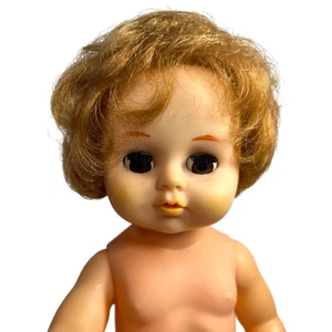 Japanische Babypuppe 11 Zoll Augen öffnen & schließen bewegliche Arme/Beine lockiges Haar Vintage - Bild 1 von 4