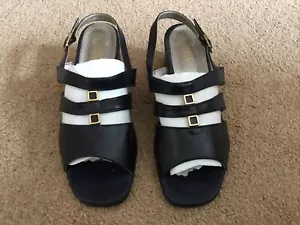 Lotus Sandals Sling Back Size 4 Black - Picture 1 of 10