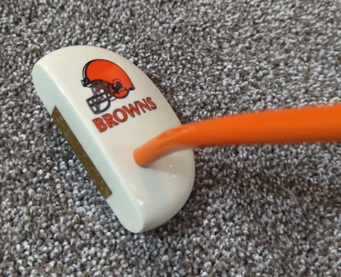 Cleveland Browns NFL Golf Putter Never Used Includes Ball Return! HOT! Green PGA Cover
