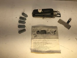 Vintage Singer Buttonholer attachment 160506 with templates, Manual, Case 1948 - Picture 1 of 8