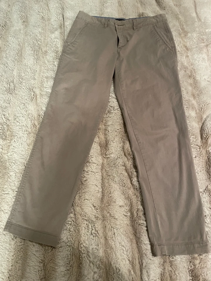 Banana Republic Ryan Slim Straight-Fit Womens Pants Size 6 gray cotton - Image 1 of 4