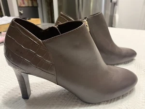 Antonio Melani Women's Ankle Bootie 3” Heels Brown Leather Croc Trim Siz 10M NEW - Picture 1 of 24