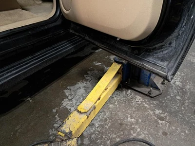 Used Rear Right Door Interior Trim Panel fits: 2013 Gmc Yukon xl 1500  Grade A Foto 1 de 4