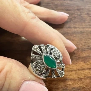IMPRESIONANTE Anillo Vintage Plata Esterlina Calcedonia Marcasita Talla 7.5 - Imagen 1 de 6