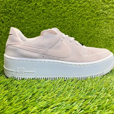Nike Air Force 1 Sage Low Mujer Talla 6.5 Rosa Atlético Gamuza Zapatos Tenis Foto 1 de 4