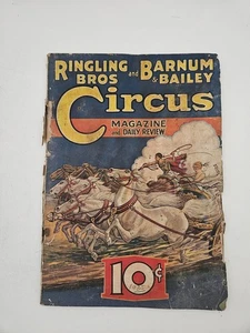 1935 Ringling Bros and Barnum & Bailey Circus Magazine And Daily Review - Picture 1 of 7