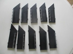 5 Pairs of Scalextric Sport cross over borders L10872 & L10873 + barriers L8685 - Picture 1 of 12