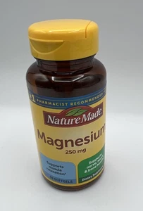 Nature Made Magnesium Oxide 250mg, 50 SOFTGELS Exp 5/26 - Picture 1 of 5