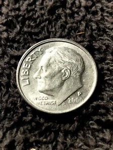 2000 P Roosevelt Dime Misaligned Die Struck Thr Grease Weak Strike Low 0 2000 - Picture 1 of 7