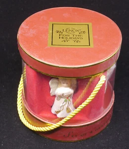 SET OF 4 LENOX PORCELAIN CHRISTMAS MINI ANGEL ORNAMENTS, NEW IN BOX, 2.5 INCHES - Picture 1 of 7