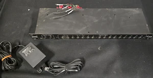 Amplificador de distribución Rane DA216a DA 216a con fuente de alimentación - Imagen 1 de 8
