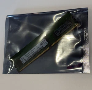 HP SK Hynix HMAG78EXNRA086N 16GB 2Rx8 PC4-3200AA-RE2-14 ECC Server Memory - Picture 1 of 2