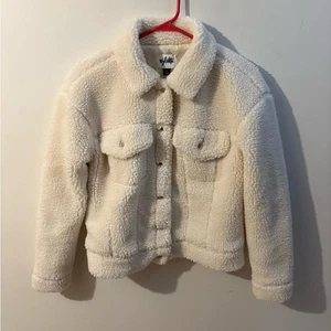 Vyletta women’s Cream Sherpa Jacket Size Small - Picture 1 of 4