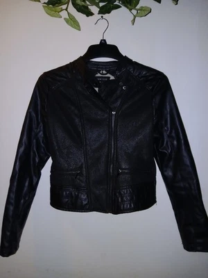 Nuevo LOOK Chaqueta de Cuero Sintético Negra Brillante Estilo PEQUEÑA Estilo Motociclista Coqueta S Foto 1 de 4