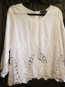 Cynthia Rowley Cotton Lace Embroidered White Top Bell Type Sleeves M/L Party - Picture 1 of 6