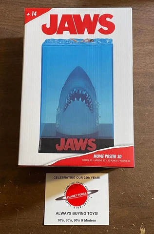 JAWS 3D Movie Poster Statue Horror SD Toys NEW Cover