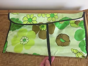 Vintage Vinyl Retro Floral Green craft knitting sewing bag & Knitting Needles - Picture 1 of 8
