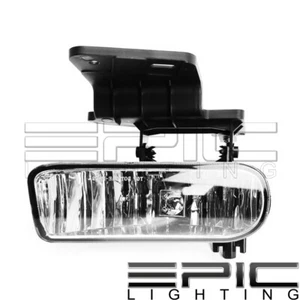 Left Driver Side LH Fog Lamp for 1999-2006 CHEVY SILVERADO SUBURBAN TAHOE - Picture 1 of 2