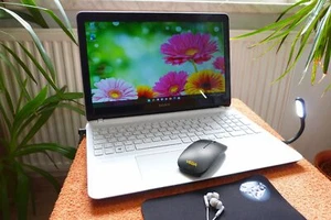Sony Vaio SVF15 FIT 15 Zoll l 16GB RAM NEU l Windows 11 NEU l 750GB l TURBO i5 - Bild 1 von 9
