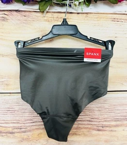 SPANX perizoma donna argento luna raso vita alta modellante intimo taglia XS NUOVO CON ETICHETTE - Foto 1 di 6