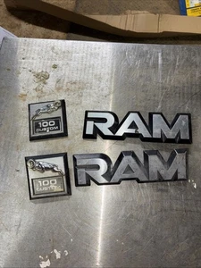 81-93 Dodge Ram Truck, 100  Emblem Badge - Foto 1 di 9