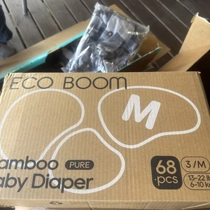 Eco Boom Bamboo Pure Baby Diapers 68pcs. Size 3 Med. 13-22 Lbs. Box Sealed!! - Picture 1 of 4