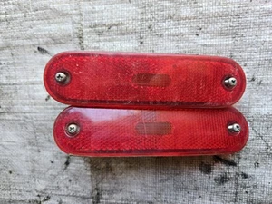 PAIR OF 90-97 MAZDA MIATA REAR SIDE MARKER LIGHTS LH & RH OEM - Foto 1 di 3