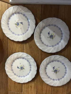 Set of 4 Nikko Blue Peony Salad Bread Dessert Plates 7 3/4" fluted edge - Japan - Image 1 of 3