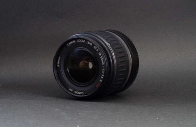 【Top Mint】CANON EF-S 18-55mm f/3.5-5.6Ⅱ USM  ZOOM LENS From Japan #W0008 - Image 1 of 4