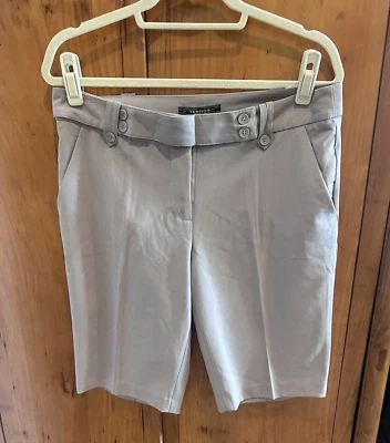 NWT Taupe Vertigo Paris Mid Rise Straight Leg Burmuda Short Size 10 - Image 1 of 4