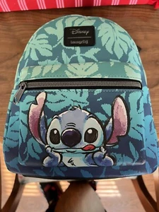 Mini Mochila Loungefly Disney Lilo & Stitch Azul Hojas Tropicales Nueva Ver Fotos - Imagen 1 de 7
