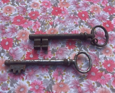Skeleton Key French Large Steel Chateau Keys 4” Pair Set 1800s Heavy Door - Image 1 of 4