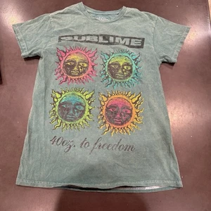 Sublime T Shirt Size Small 40 Oz Ounce To Freedom Graphic Rock Tee 90s Y2K - Picture 1 of 4
