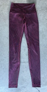 Lululemon Pants Womens 6 Burgundy Zigzag Full Length Yoga Leggings Athletic - Picture 1 of 6