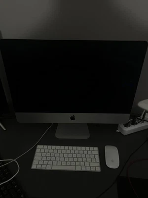 Computer marca Apple i Mac OS X colore grigio condizione usato ma funzionante  - Immagine 1 di 2