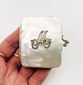 Antique Victorian Mother of Pearl MOP Coin Purse 4 Compartments Initial M in Box - Picture 1 of 8