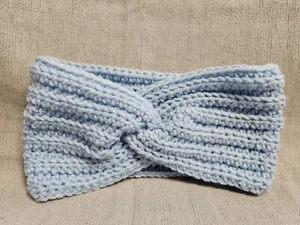 Handmade Twisted Crochet Earwarmer Headband Baby Blue Medium/Large - Bild 1 von 4