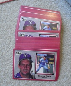 Lot of 68 1983 Donruss Action All-Stars George Brett #42 Baseball Cards 