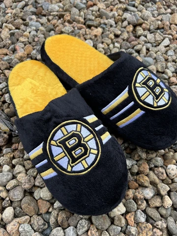 Boston Bruins Comfy NHL Plush Stripe slippers mens size Medium 9-10 foco Cover