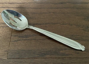 Esslöffel Servierlöffel CONCORDE Hampton Silberschmiede Edelstahl durchbohrt glänzend - Bild 1 von 5