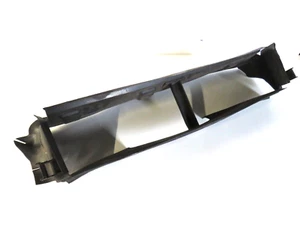 GENUINO FORD FOCUS MK3 RADIADOR CONDUCTO DE AIRE ENVOLVENTE DIRECCIONAL 2011-2015 - Imagen 1 de 3