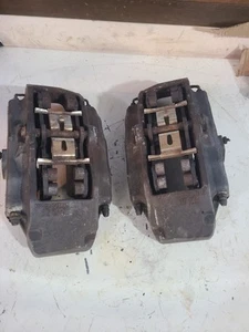 2004-2010 Porsche Cayenne Brembo Front Brake Calipers Pair Oem VW Touareg Q7 Set - Picture 1 of 6