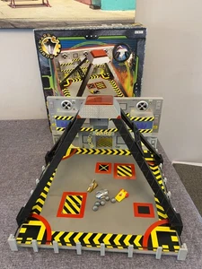 Robot Wars Minibot Battle Arena & Drop Zone, 3 Bots boxed Working See Video - Picture 1 of 7